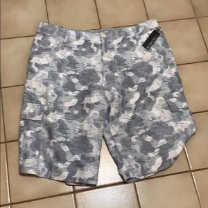 New Menās Burnside board shorts!